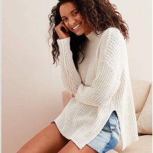 Aerie Campfire Cream Sweater NWOT